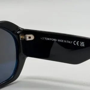 NEW TOM FORD TF917 01A WOMEN SQUARE SUNGLASSES TOM FORD VERONIQUE-02 FT0917/S m_68d1ce298cafccf9a36dde79.jpeg main image 2